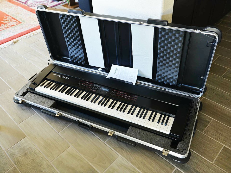 ROLAND RD-600 - Đánh giá chi tiết tại Piano House